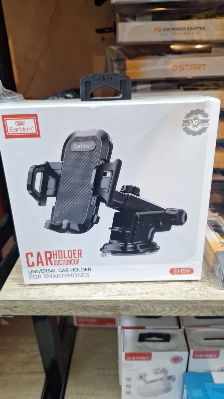 ستاند موبايل يركب في العربيه